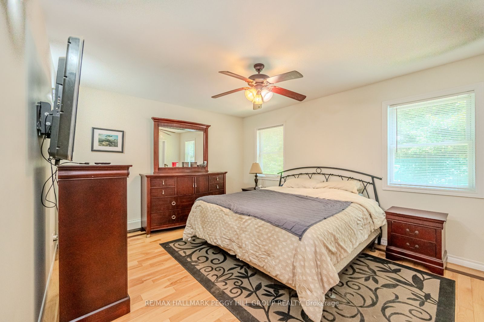 4 Clover Court