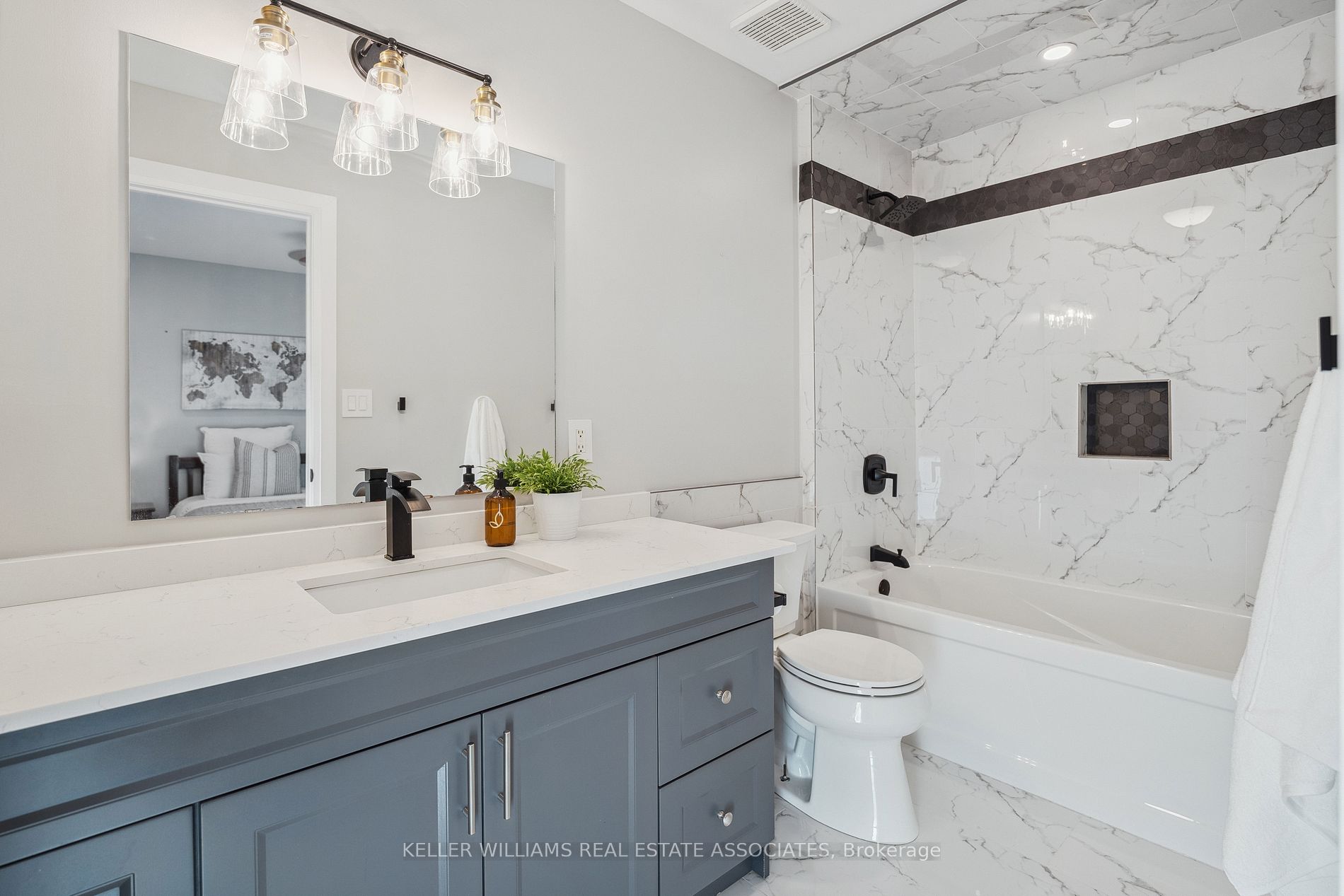 102 Concession 11 E