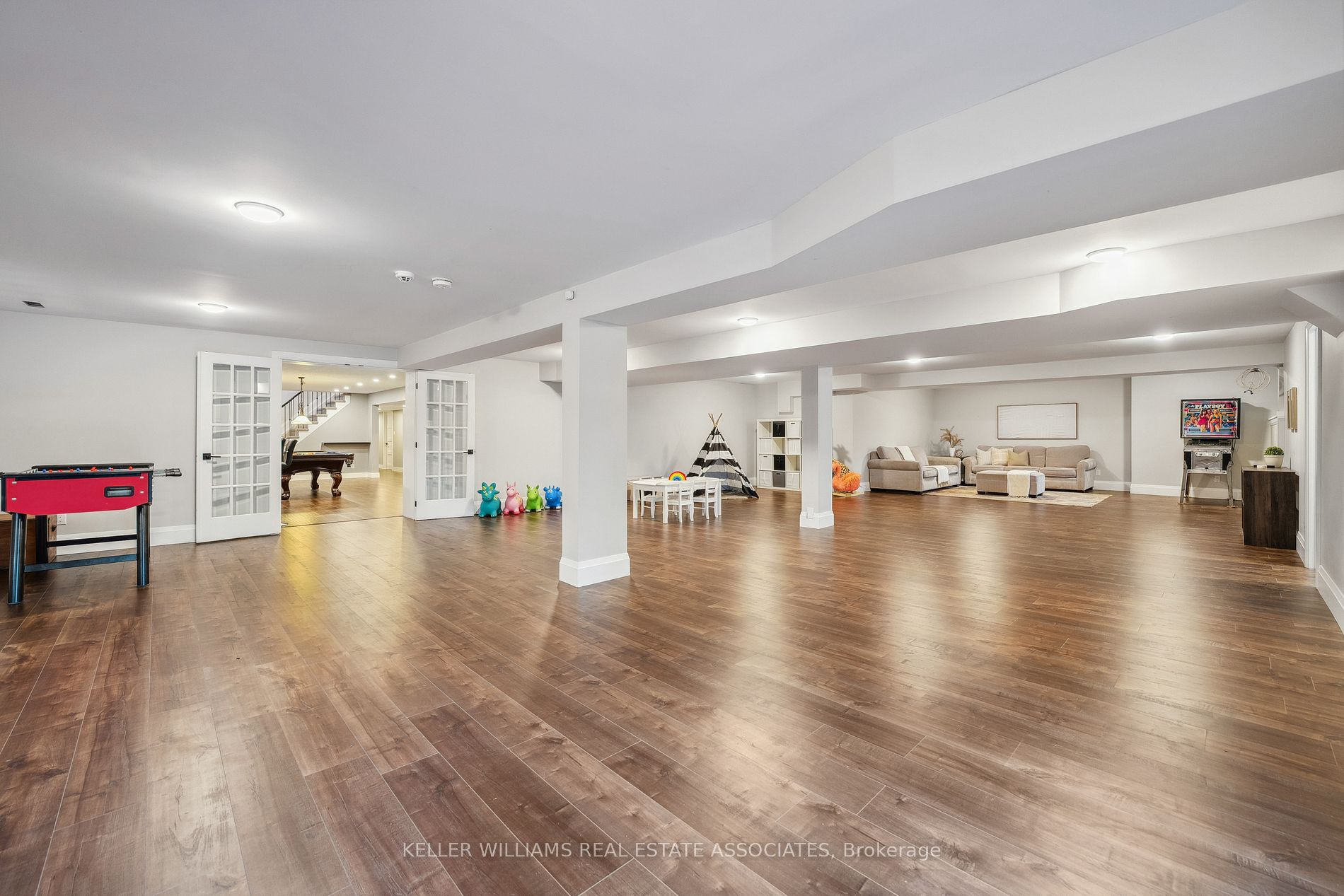 102 Concession 11 E
