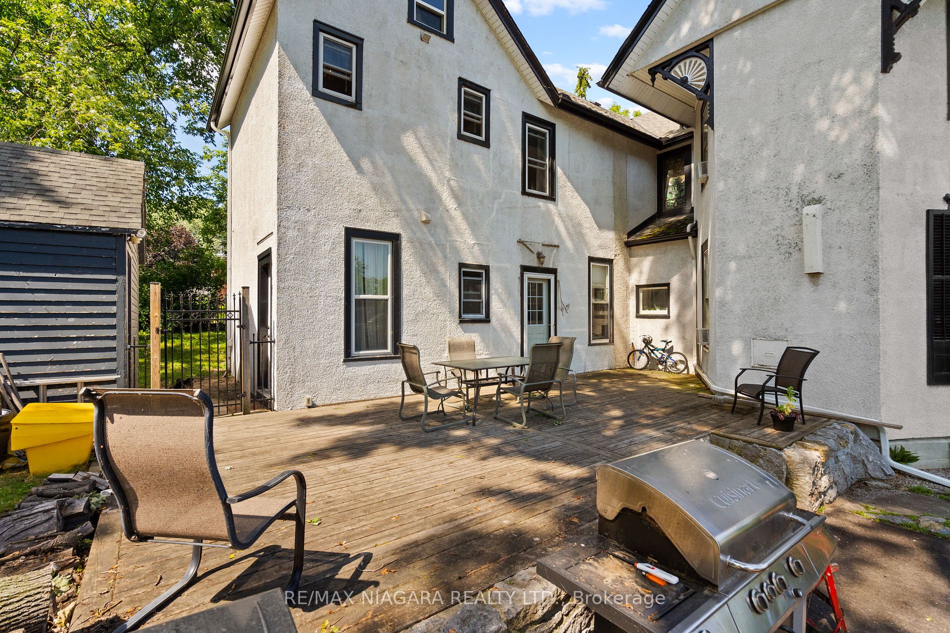 14 Catharine Street