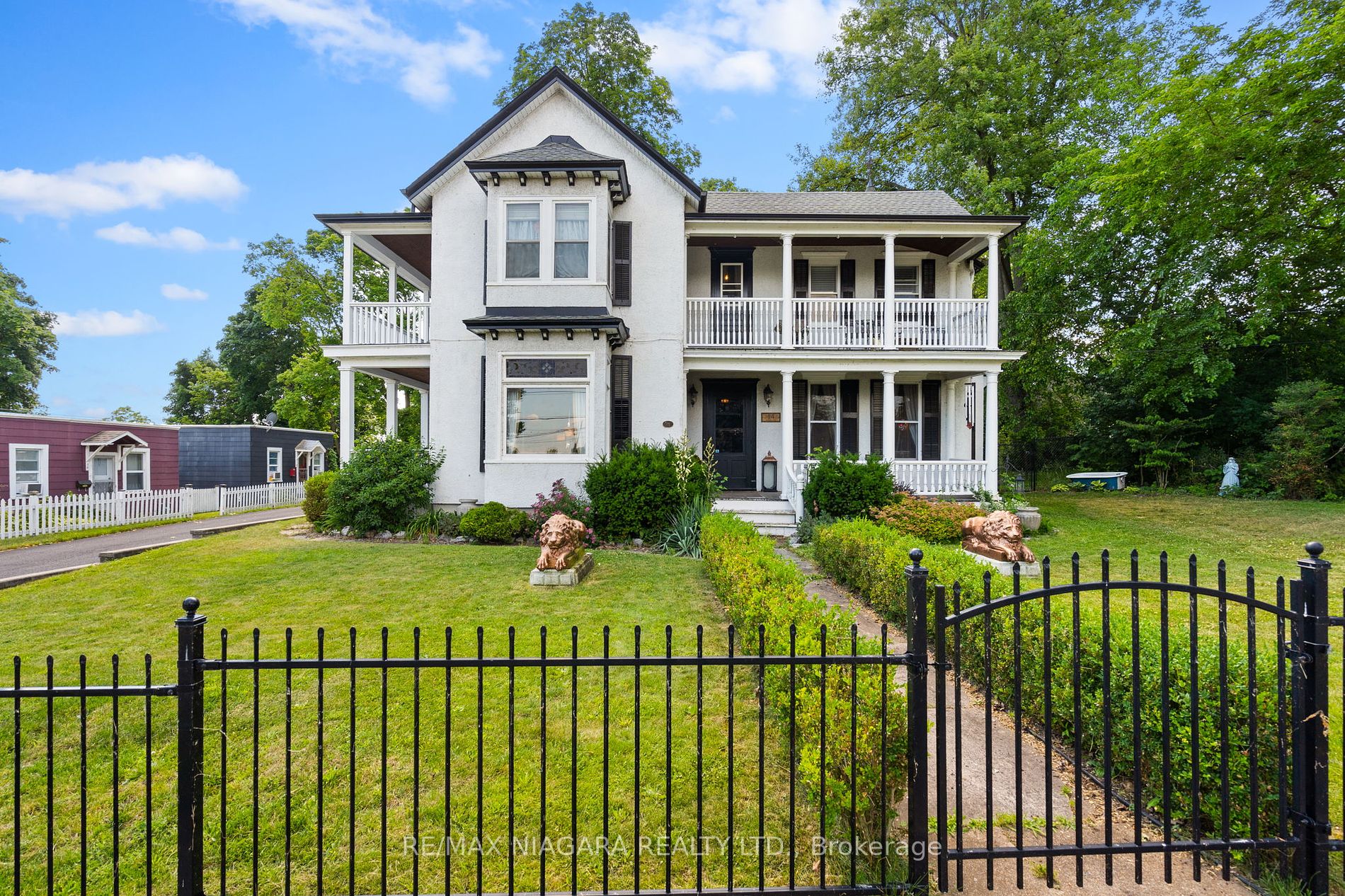 14 Catharine Street