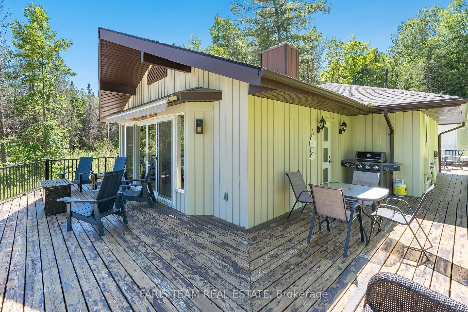 328 Cedar Avenue
