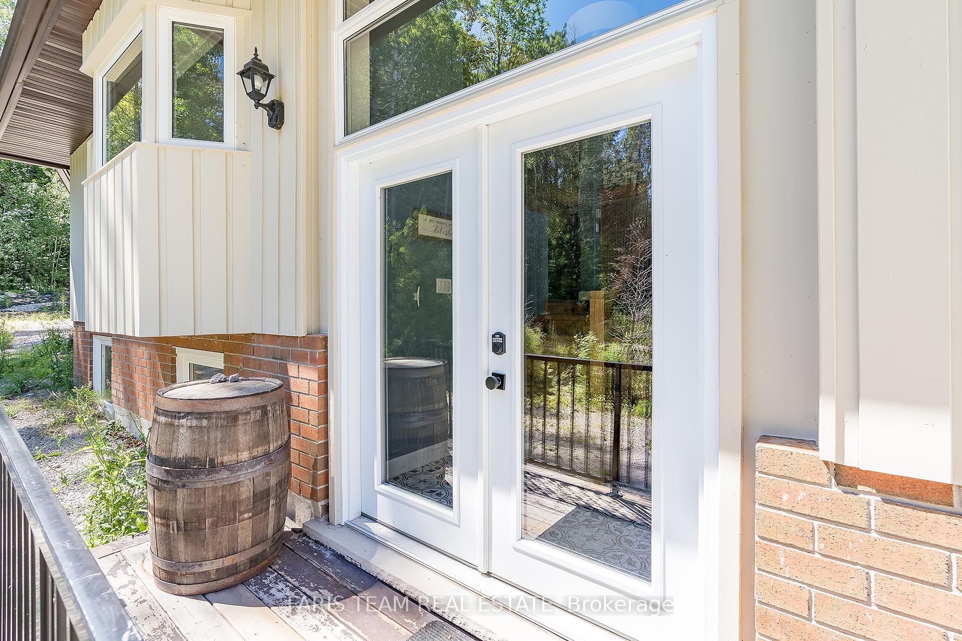 328 Cedar Avenue