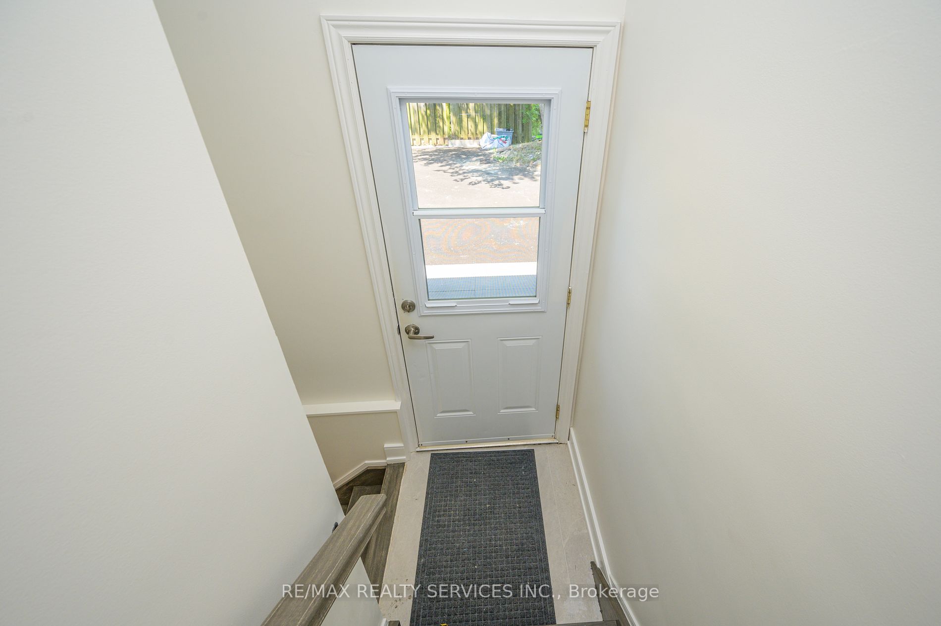 326 Mountain Road