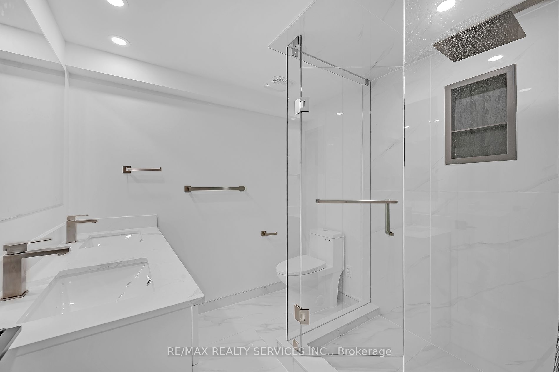 326 Mountain Road