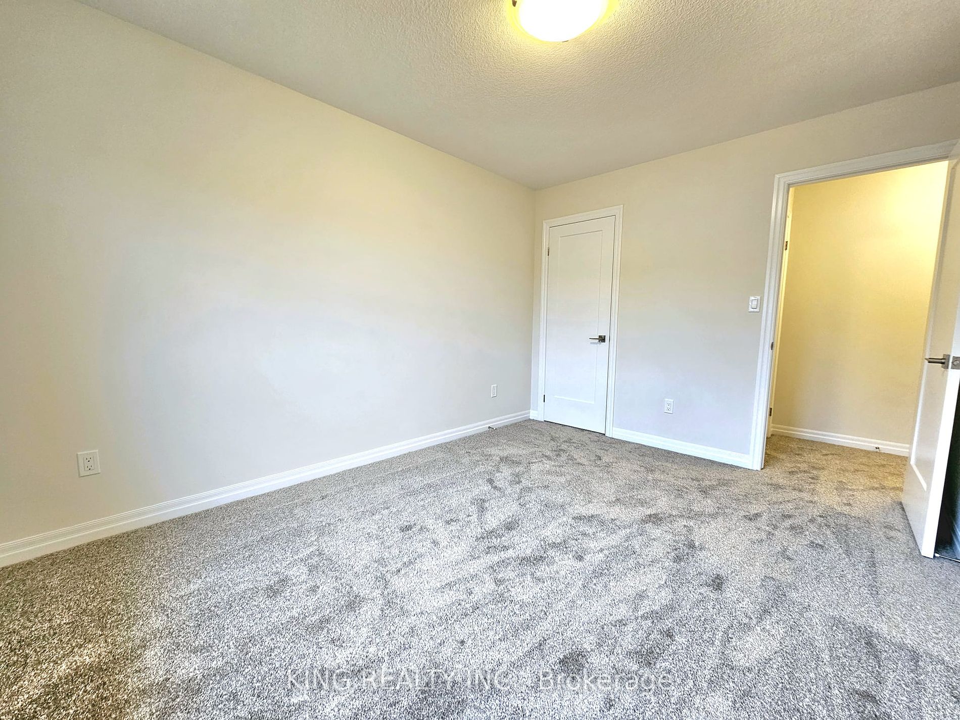 214 Renaissance Drive