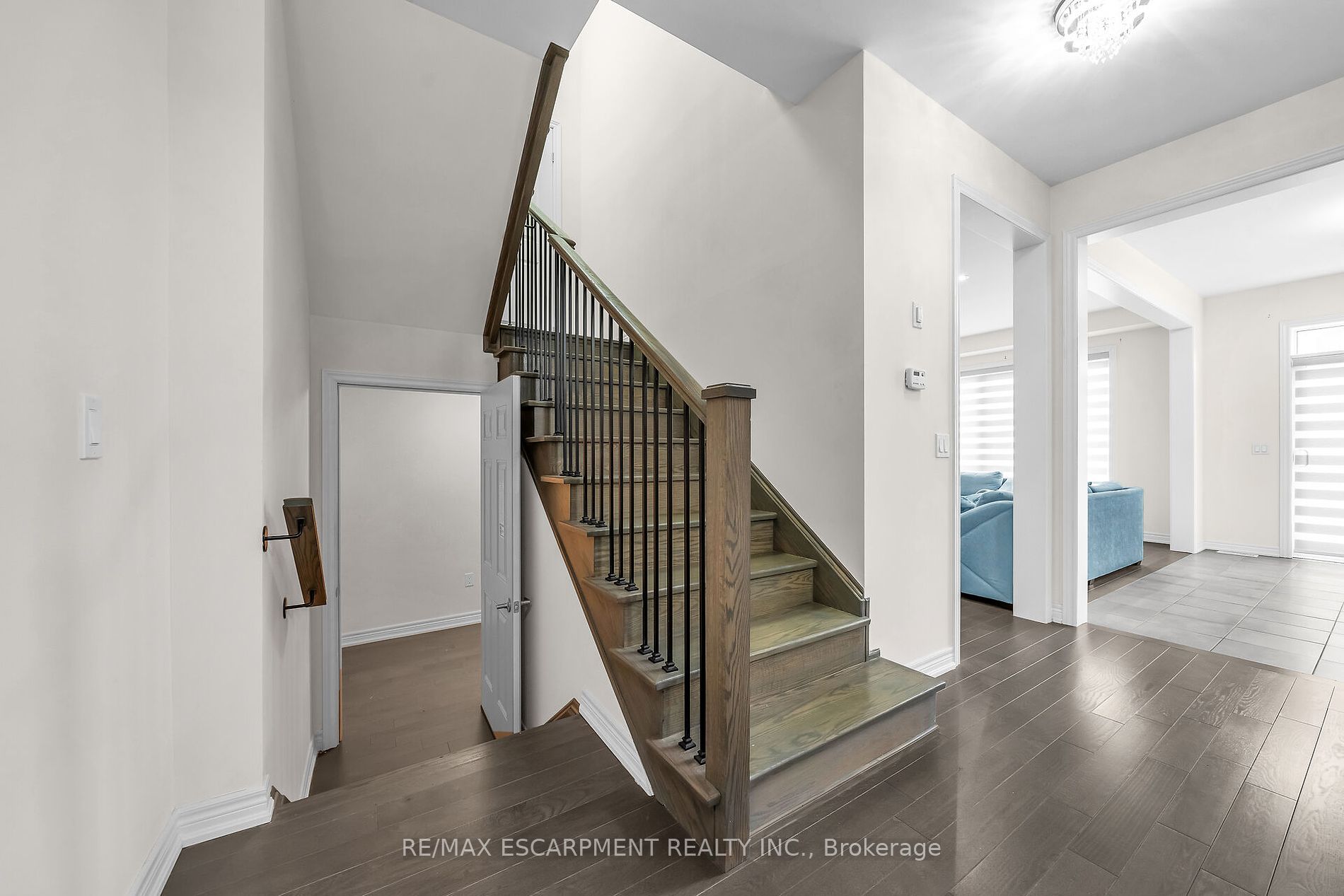 59 Findlay Dr