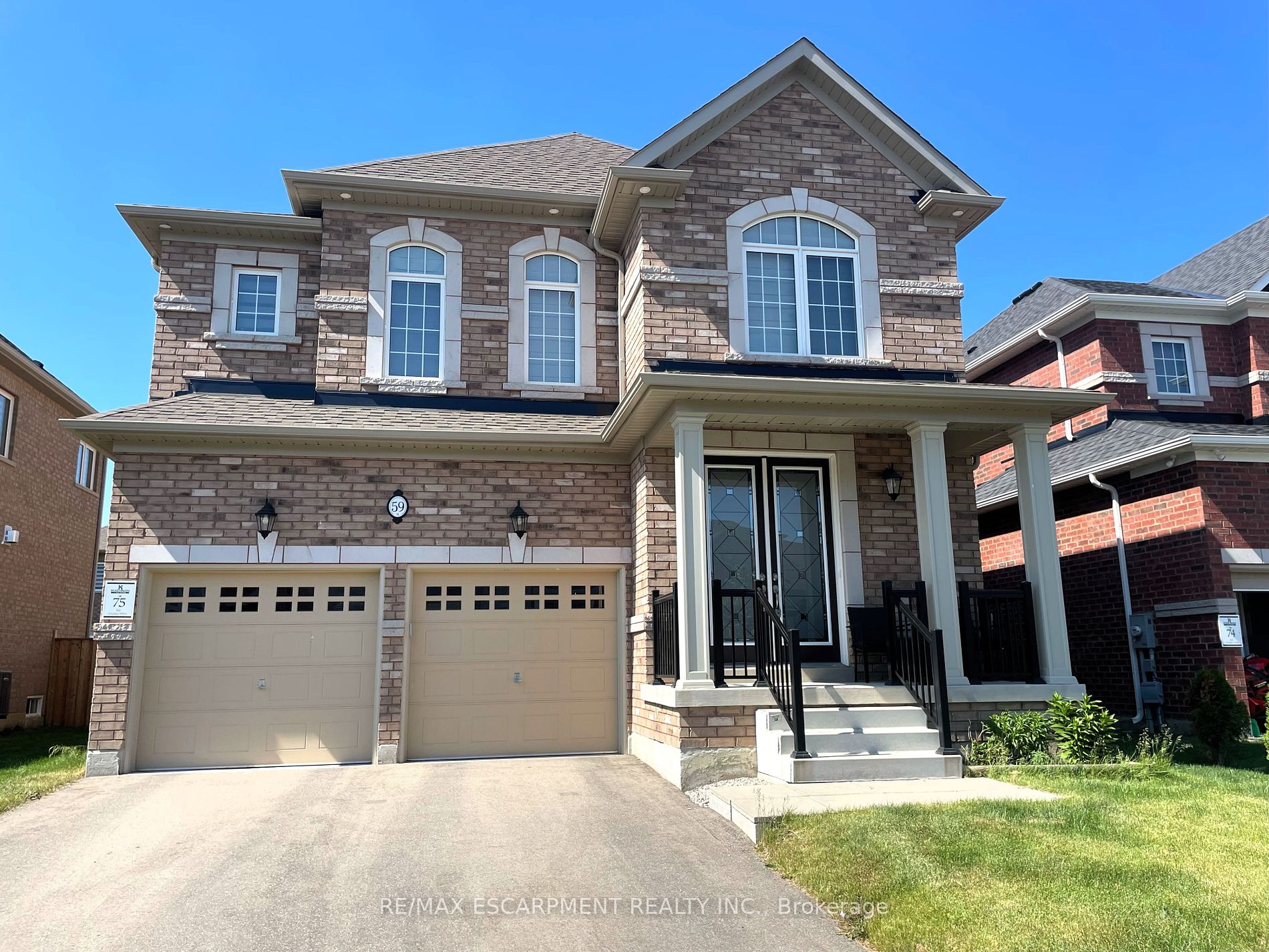 59 Findlay Dr