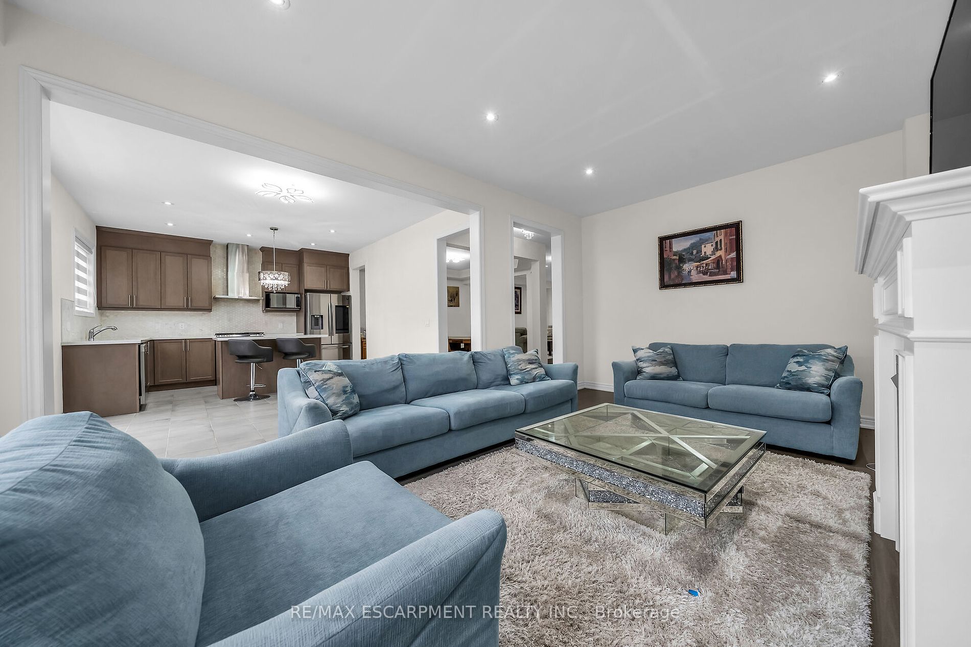 59 Findlay Dr