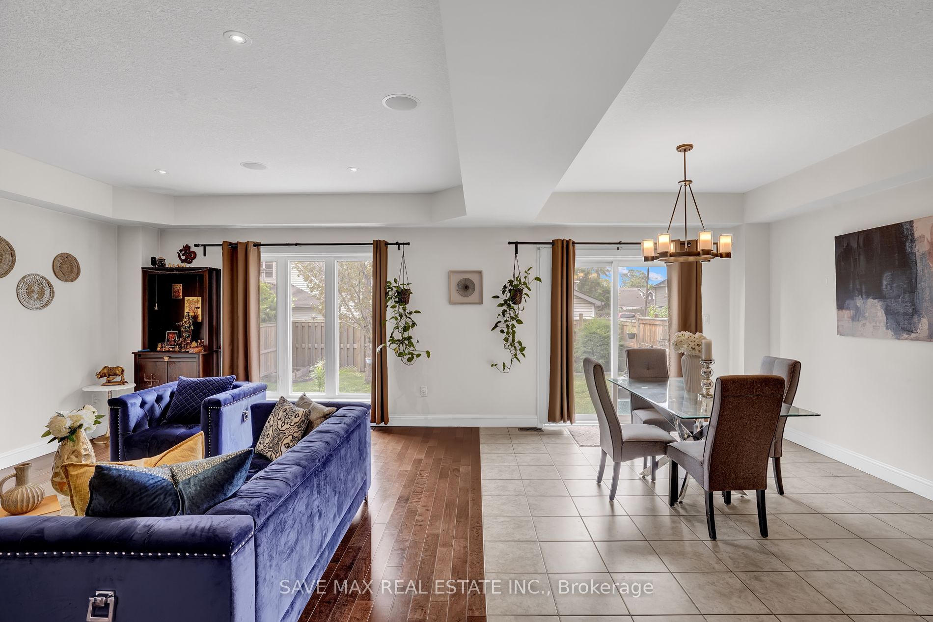 17 Lagoon Avenue