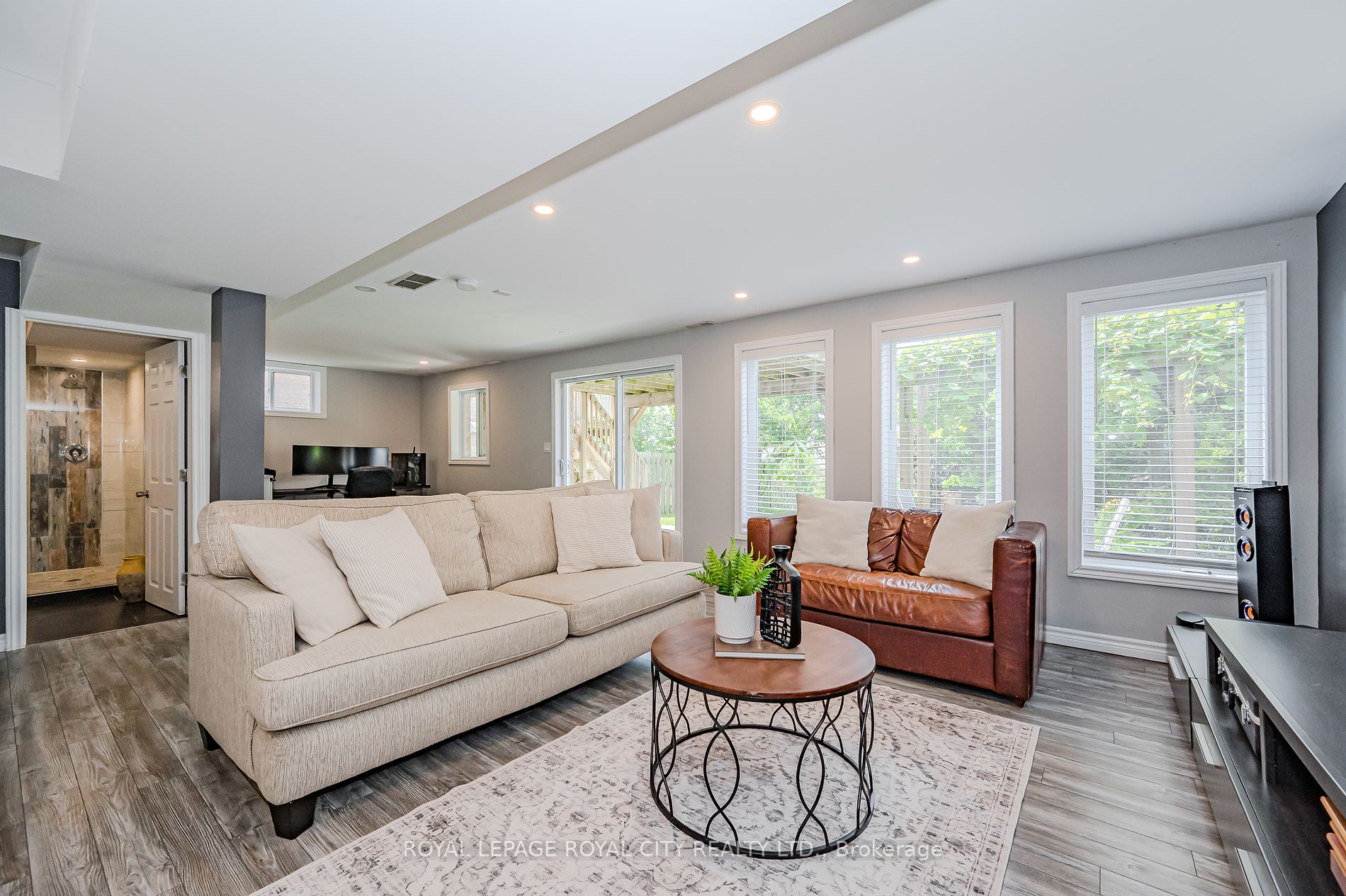 173 Clair Rd W