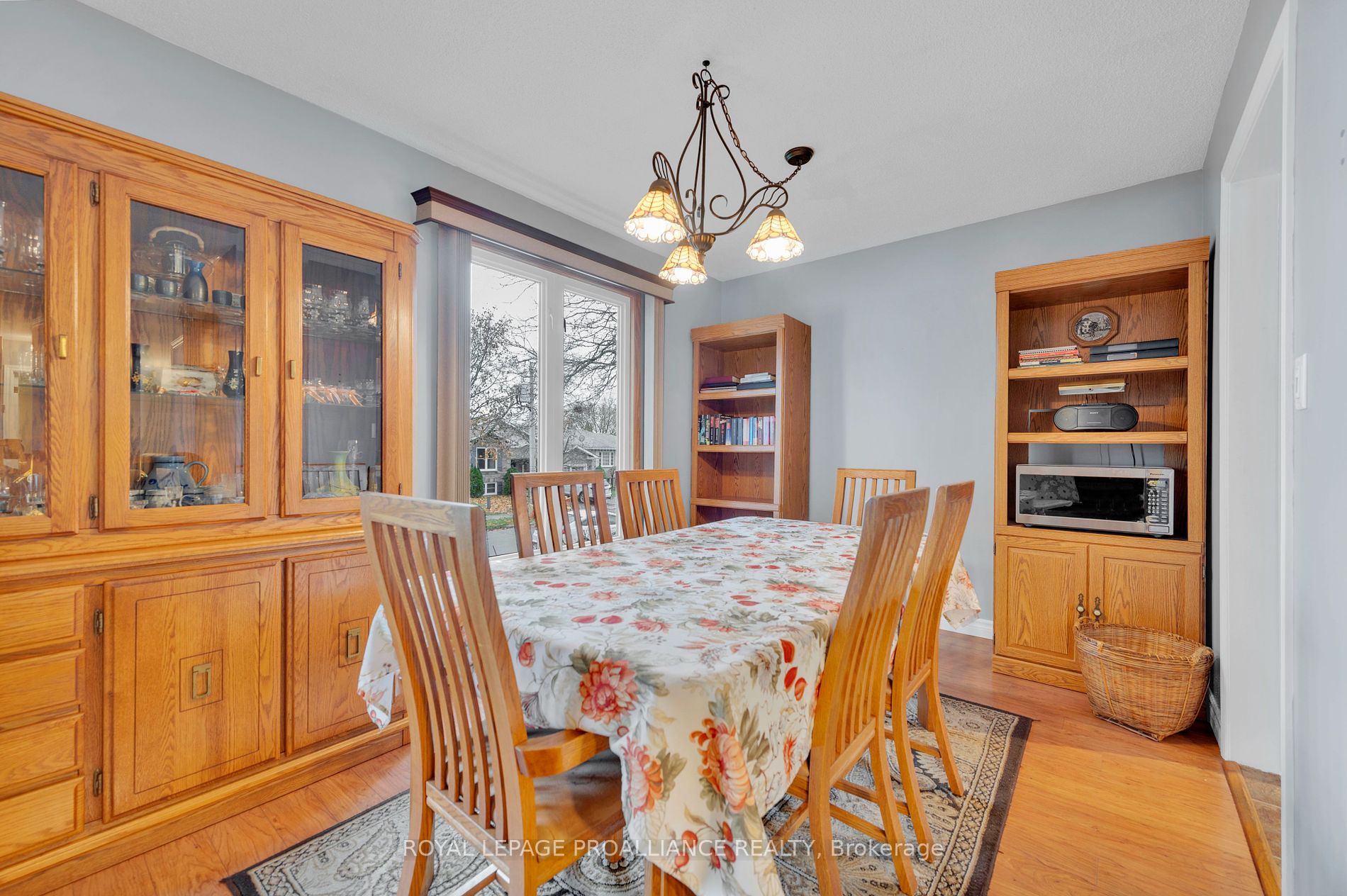 4 Bogart Crescent