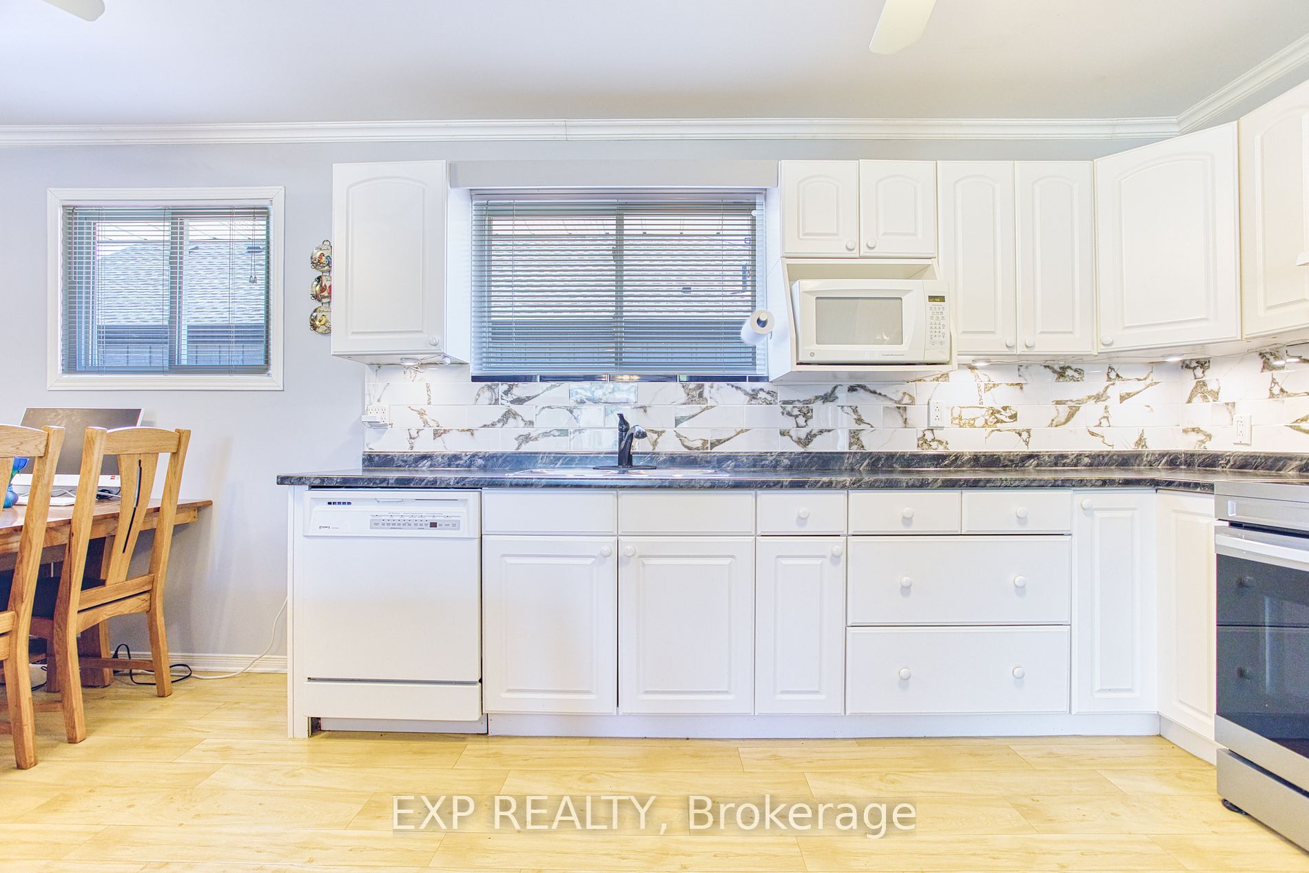 128 Cook Avenue