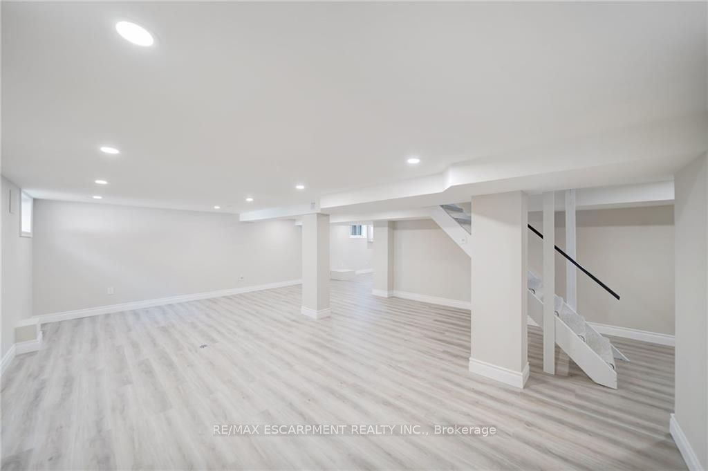 55 EAST 13TH St