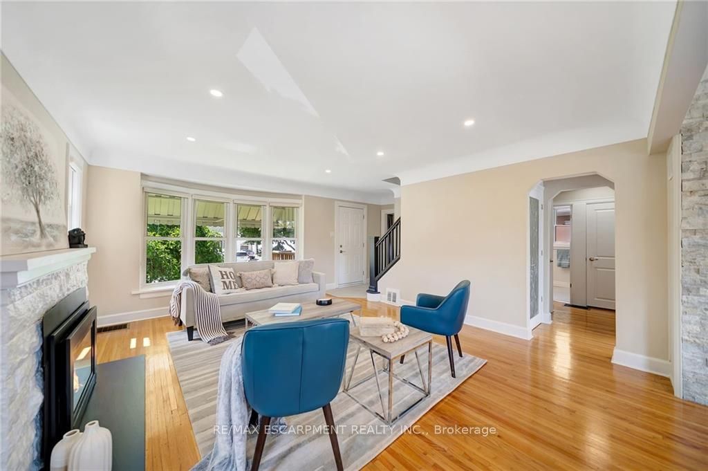 55 EAST 13TH St
