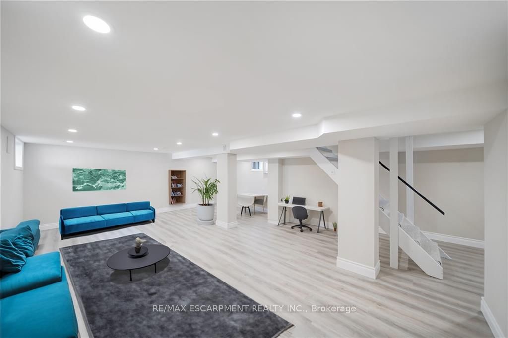 55 EAST 13TH St