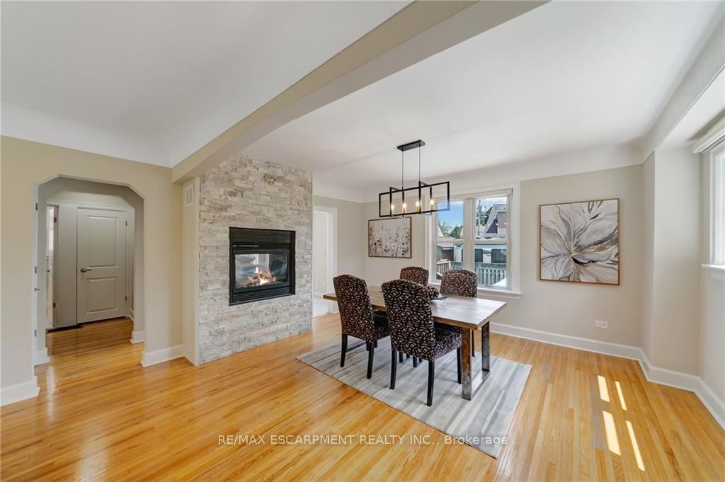 55 EAST 13TH St
