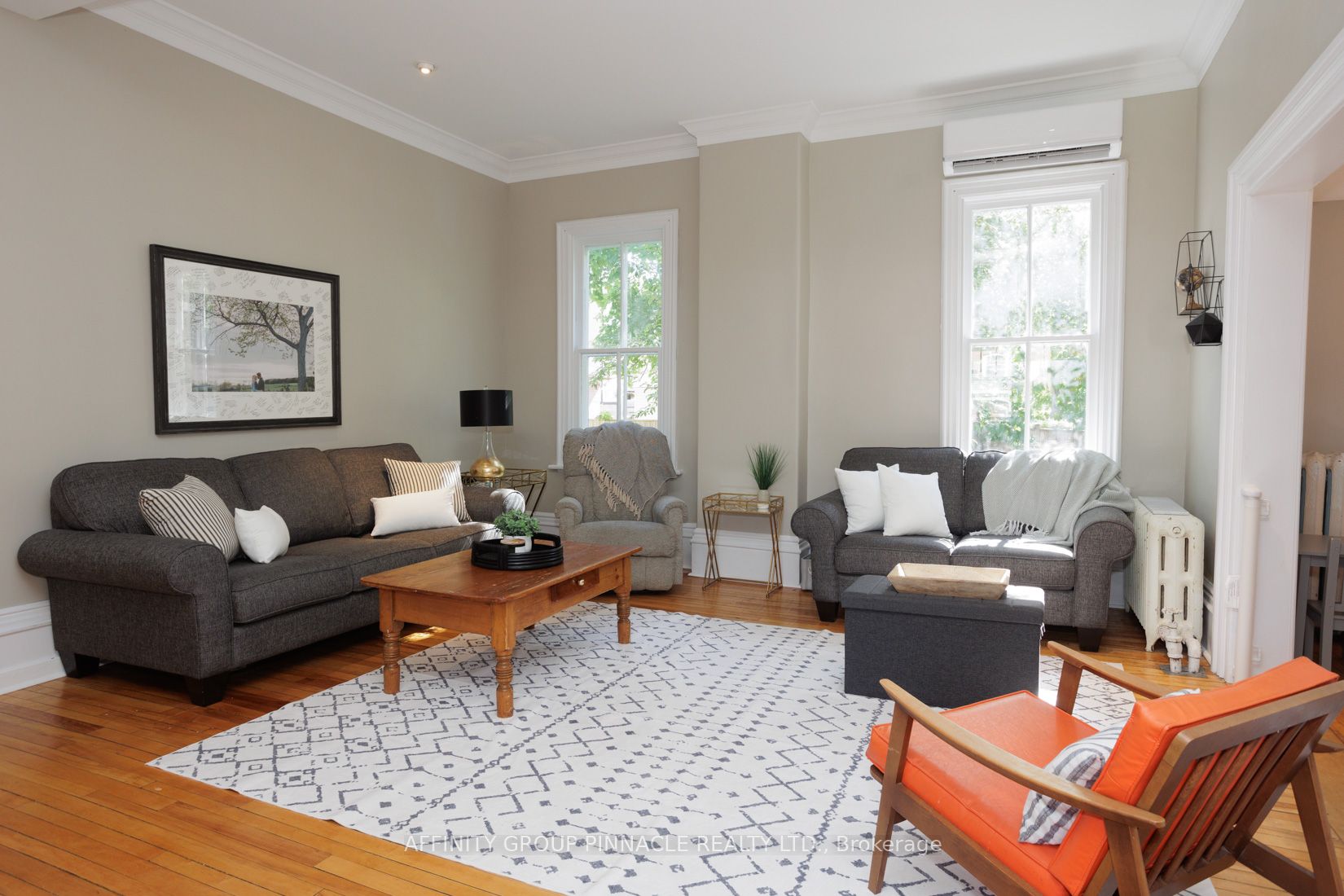 18 Elgin St