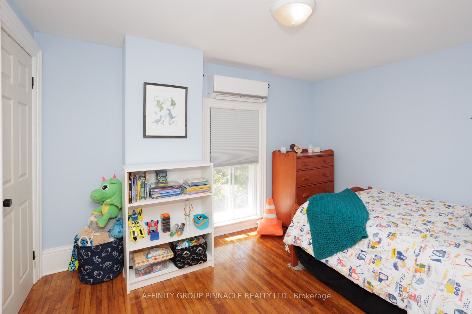 18 Elgin St
