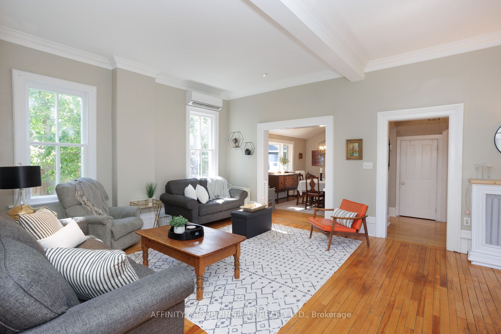 18 Elgin St