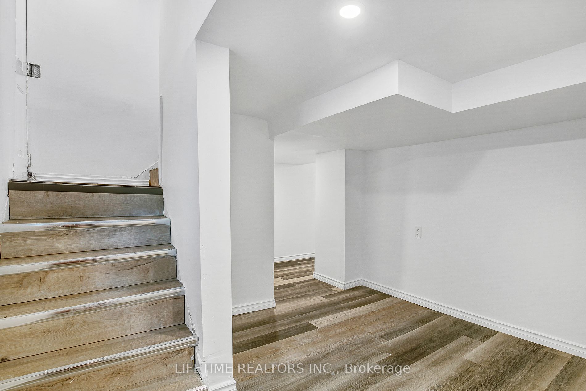 1108 Wellington Avenue
