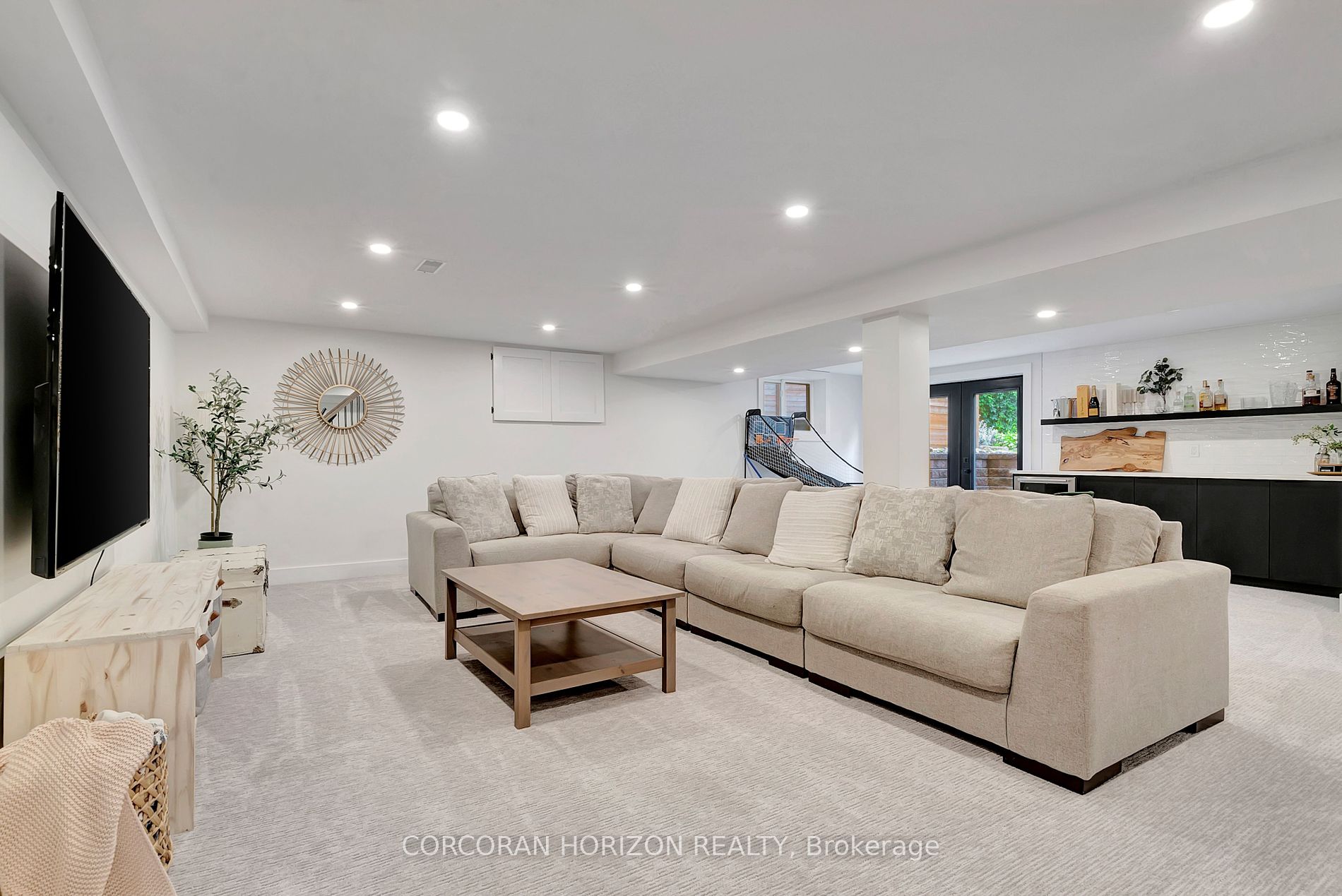 514 Oxbow Rd