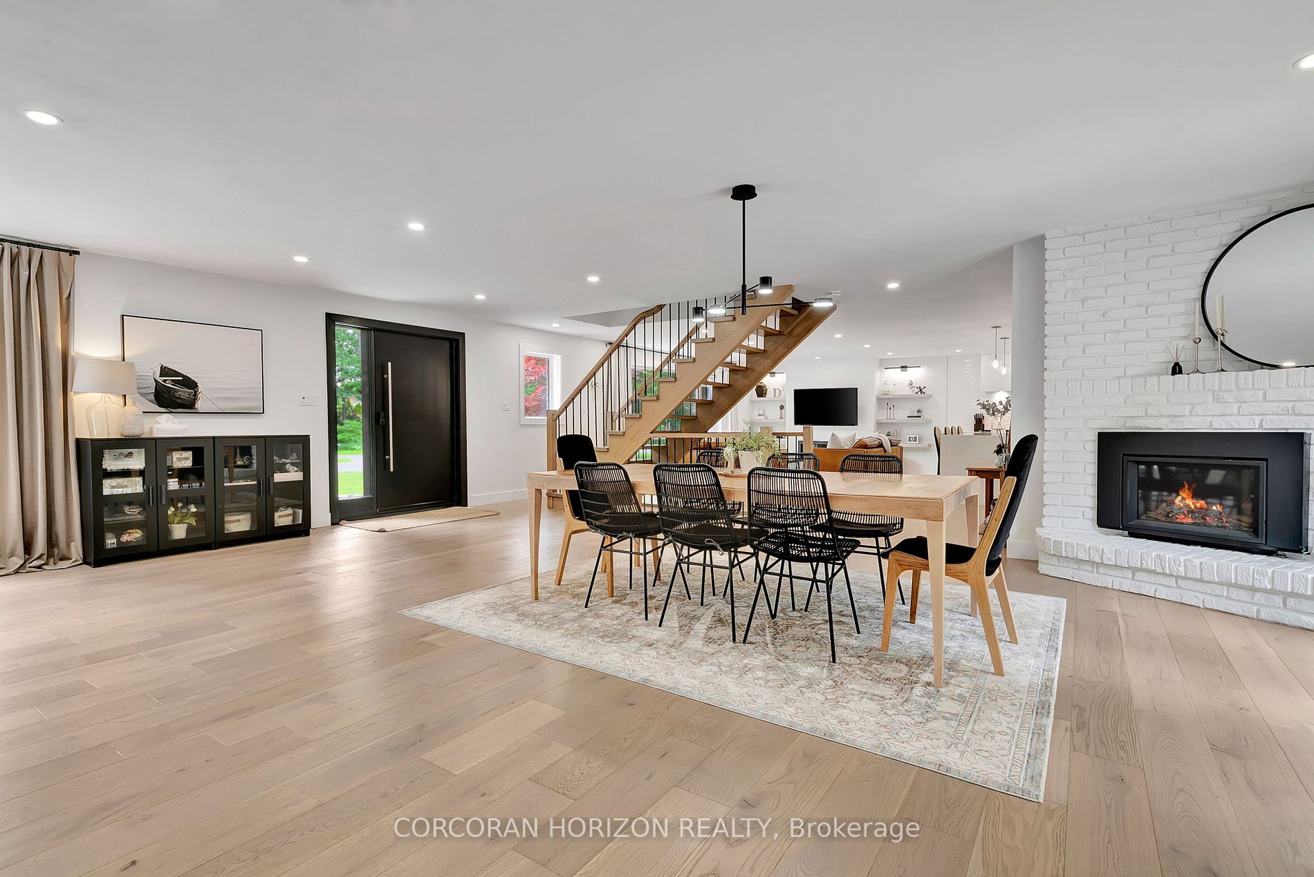 514 Oxbow Rd