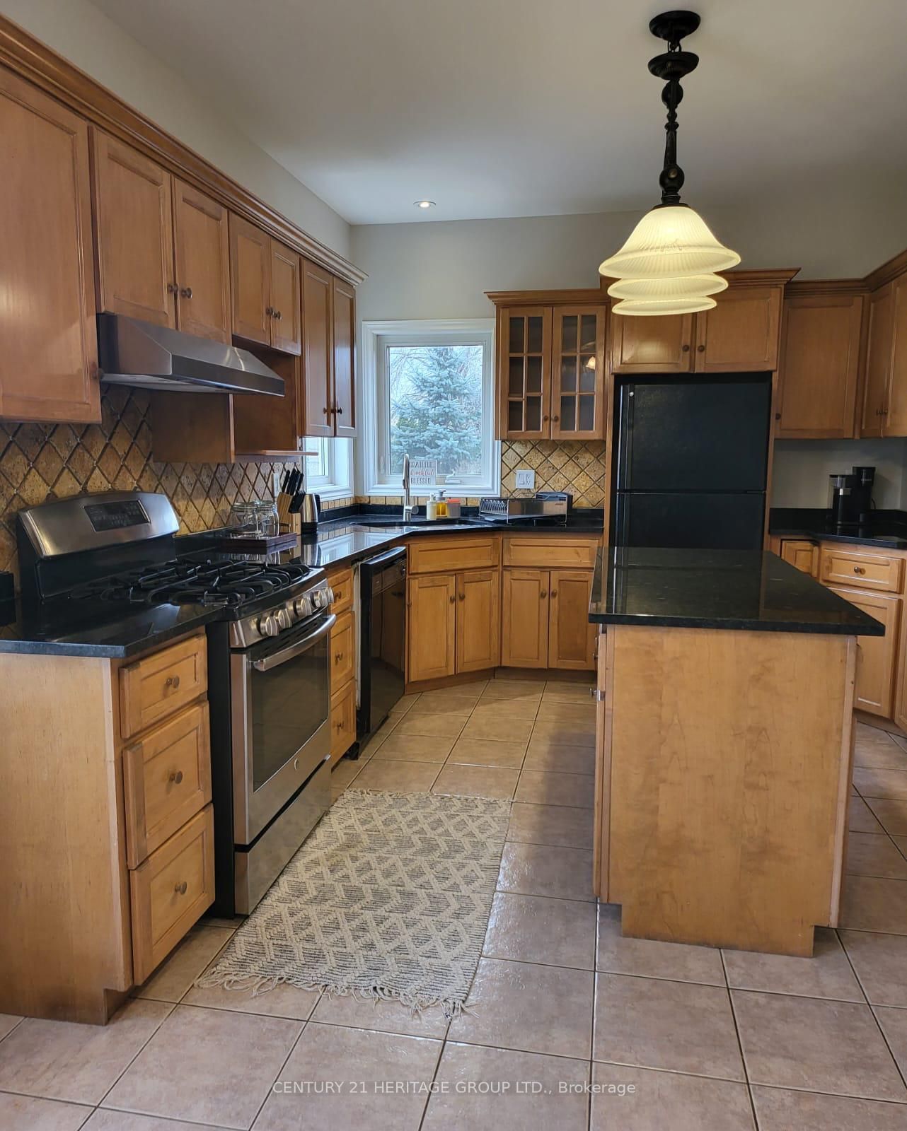 195 Woolverton Road