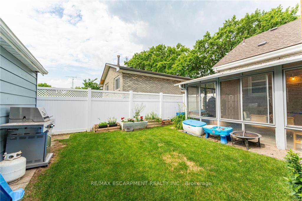 298 Dewitt Road