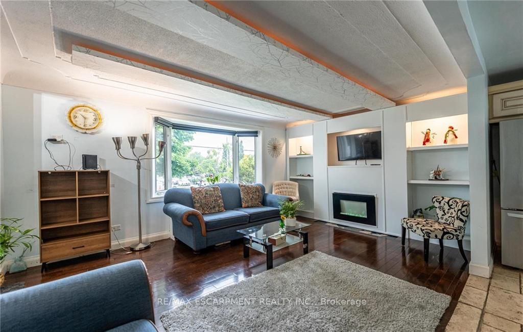 298 Dewitt Road