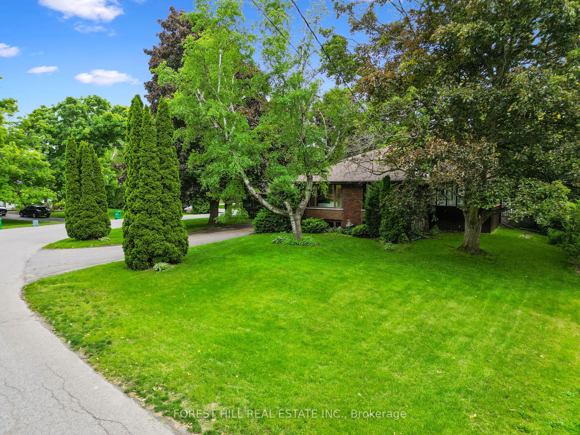 285 Cottonwood Dr
