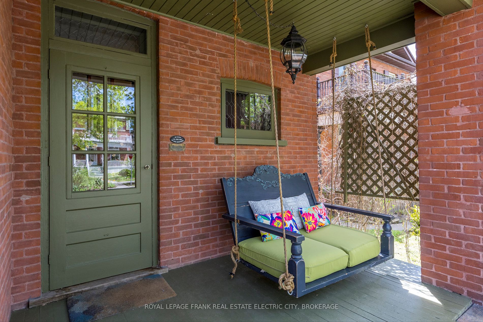 509 Gilmour Street