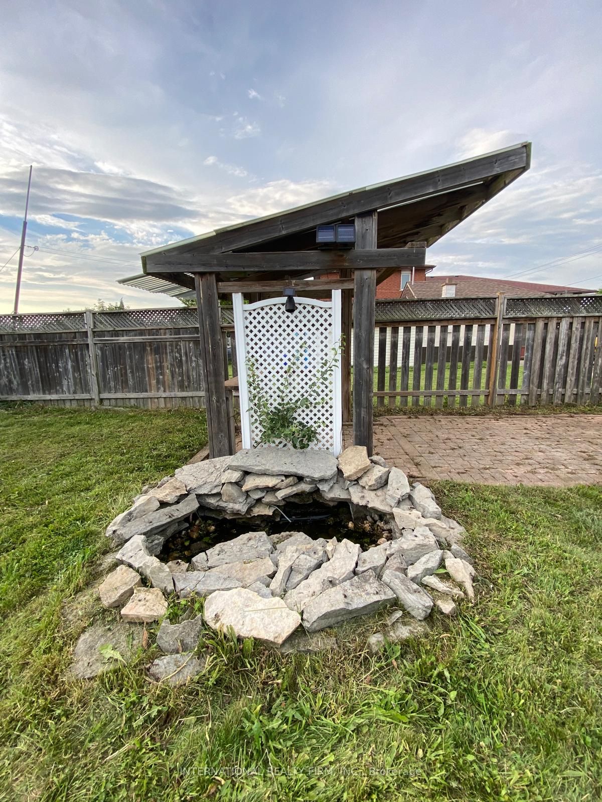 235 Millen Rd