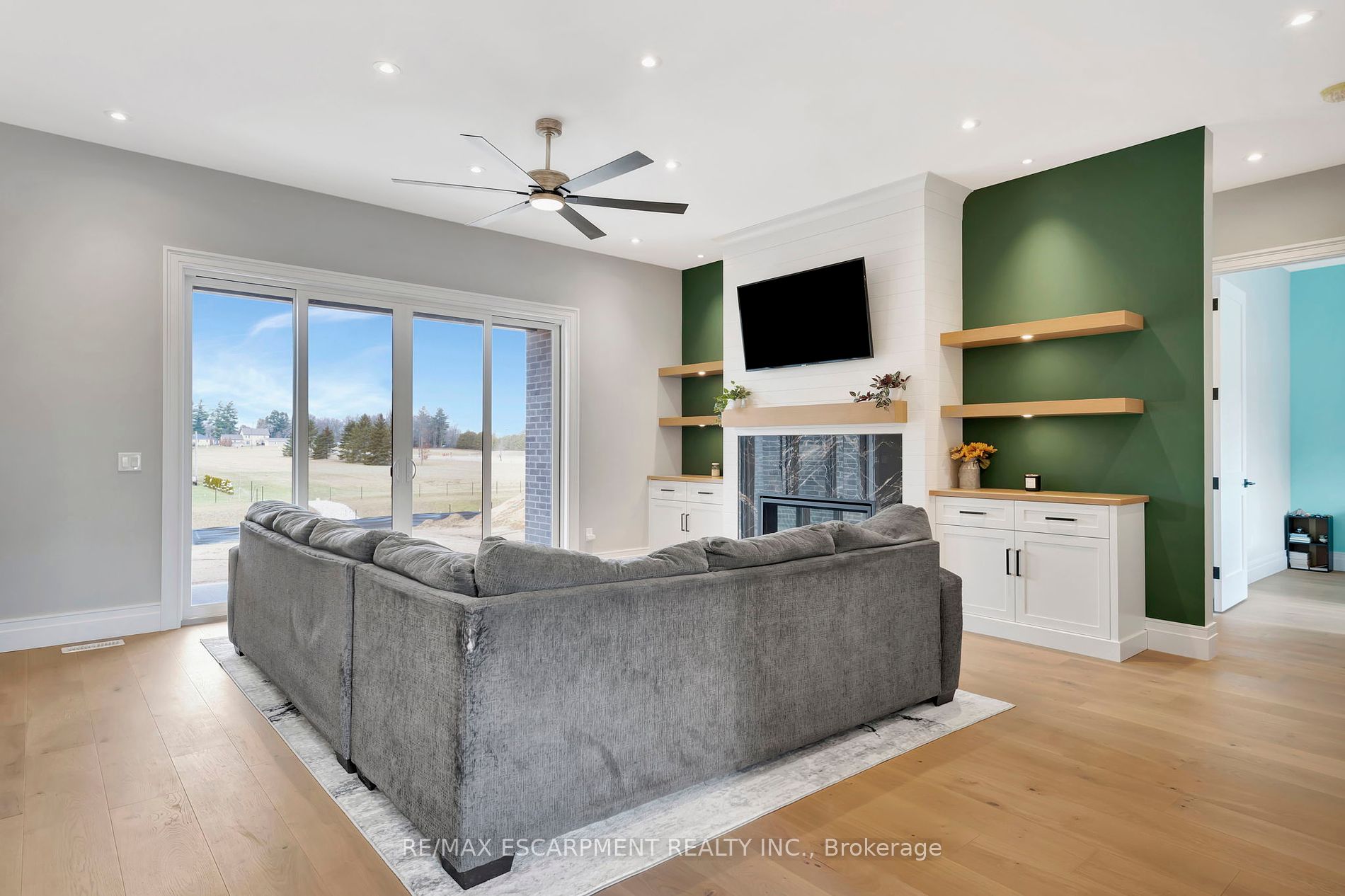 3 Clover Lane
