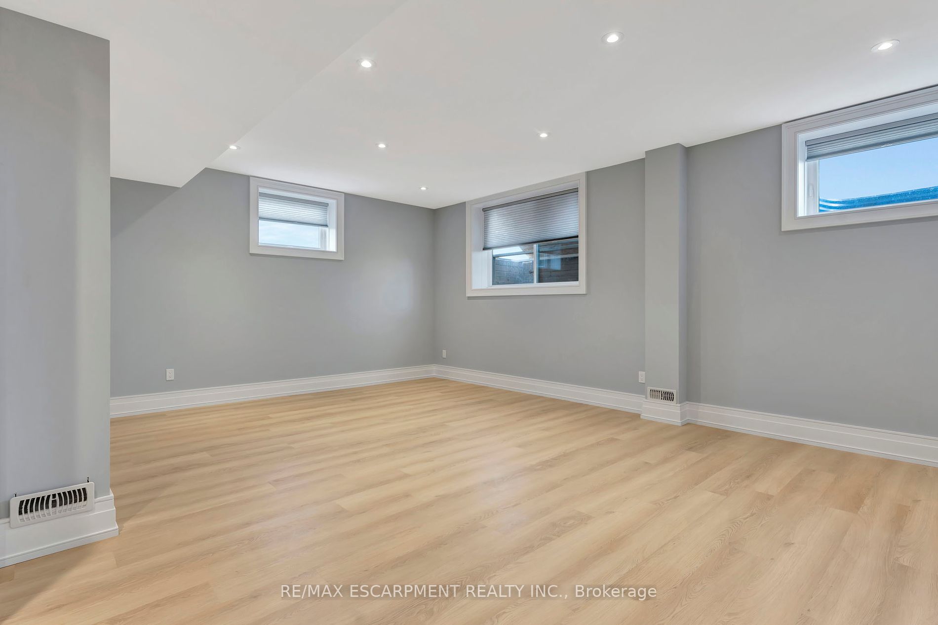 3 Clover Lane