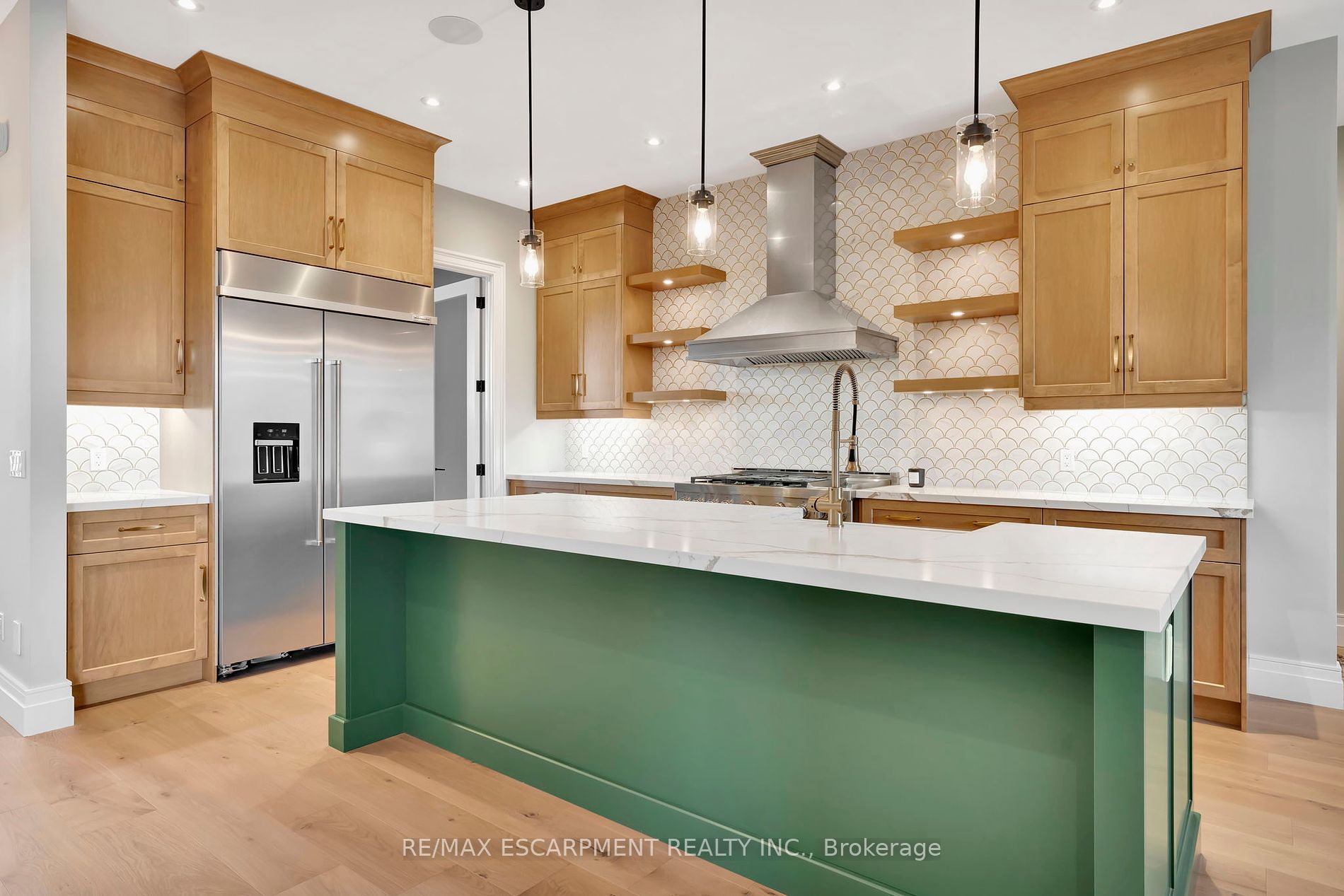 3 Clover Lane