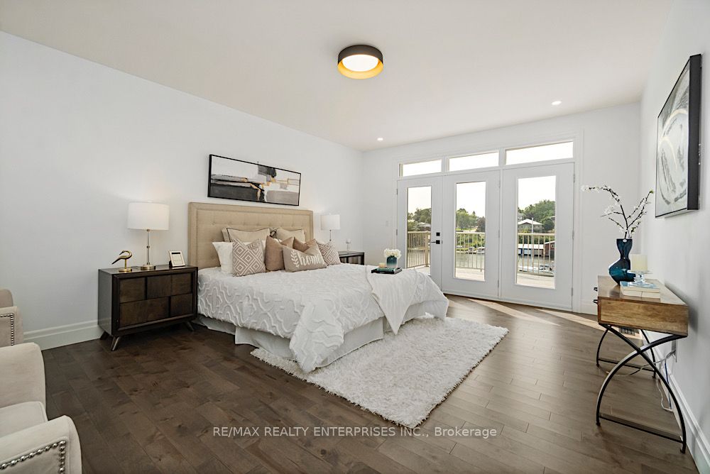 125 Villeneuve Dr