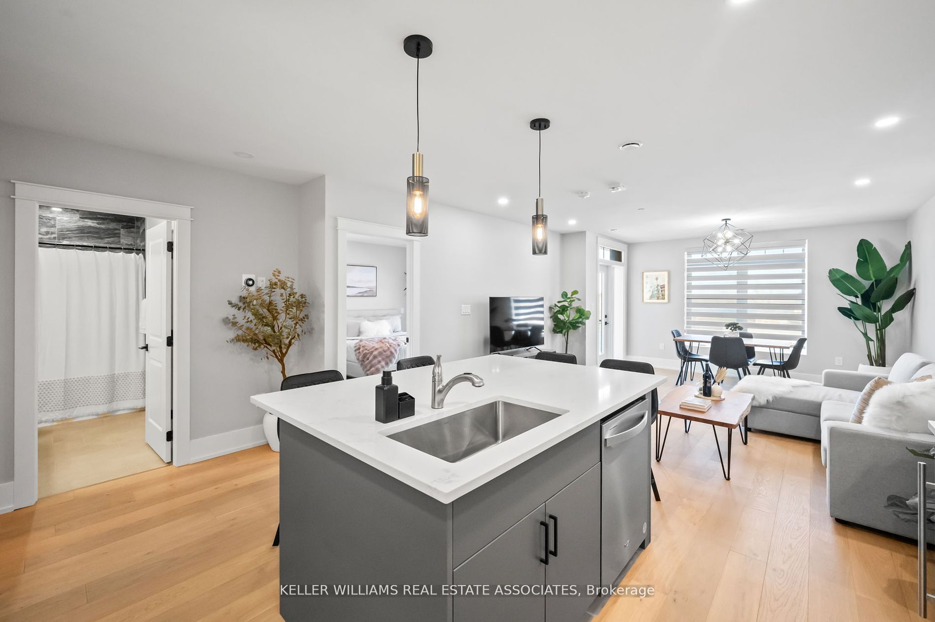 17 Cleave Avenue, #301