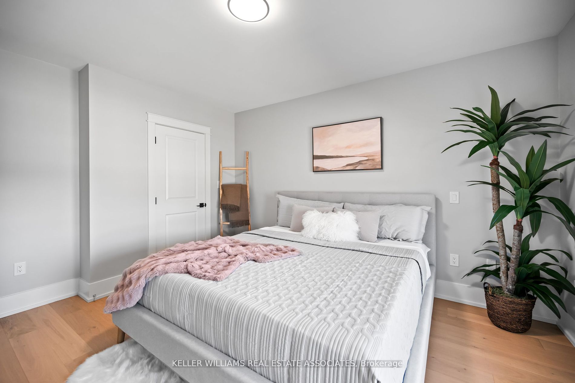 17 Cleave Avenue, #301