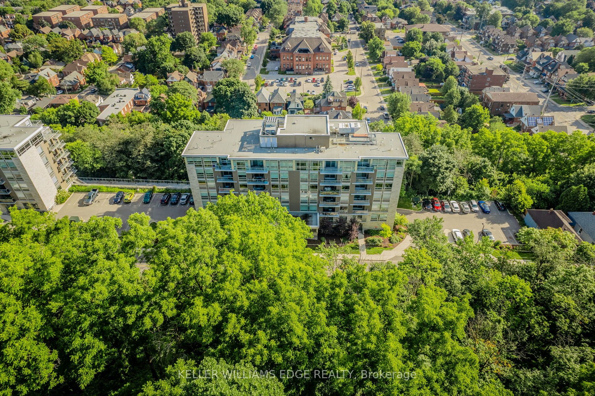 479 Charlton Ave E, #202