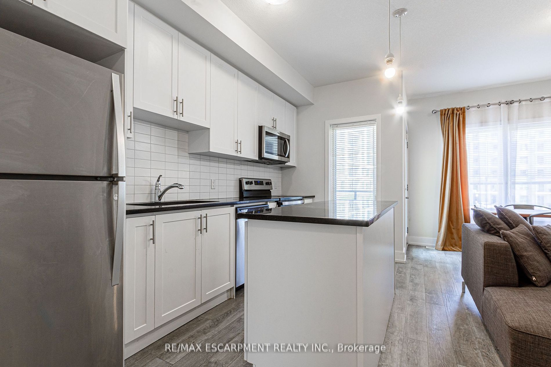 115 Shoreview Pl, #Th#11