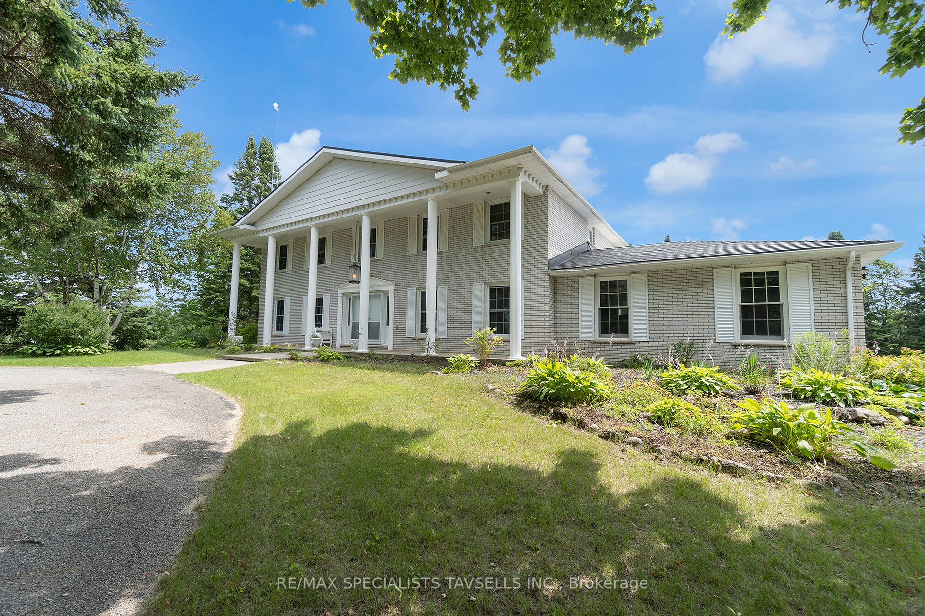 426218 25 Side Rd