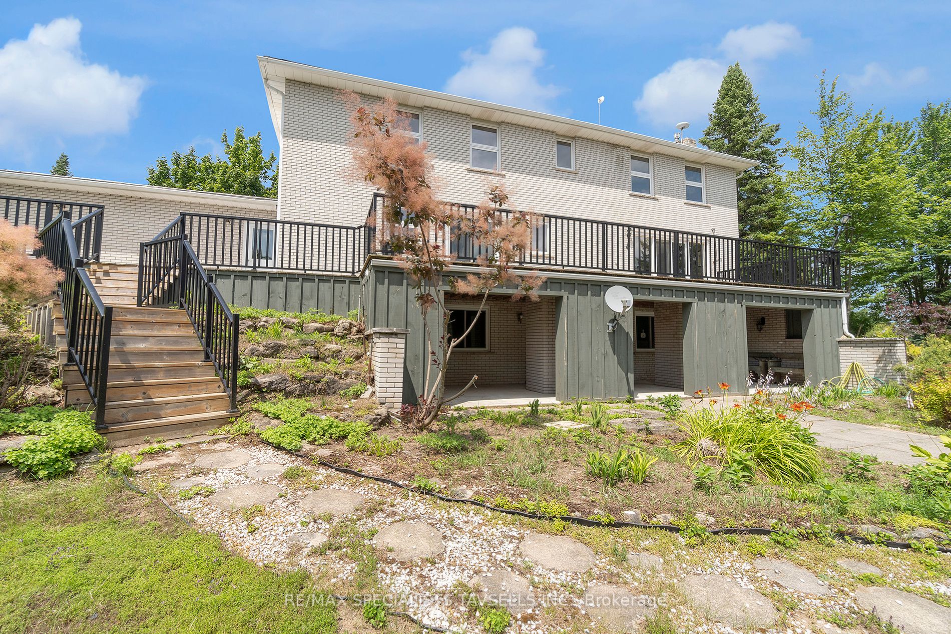 426218 25 Side Rd