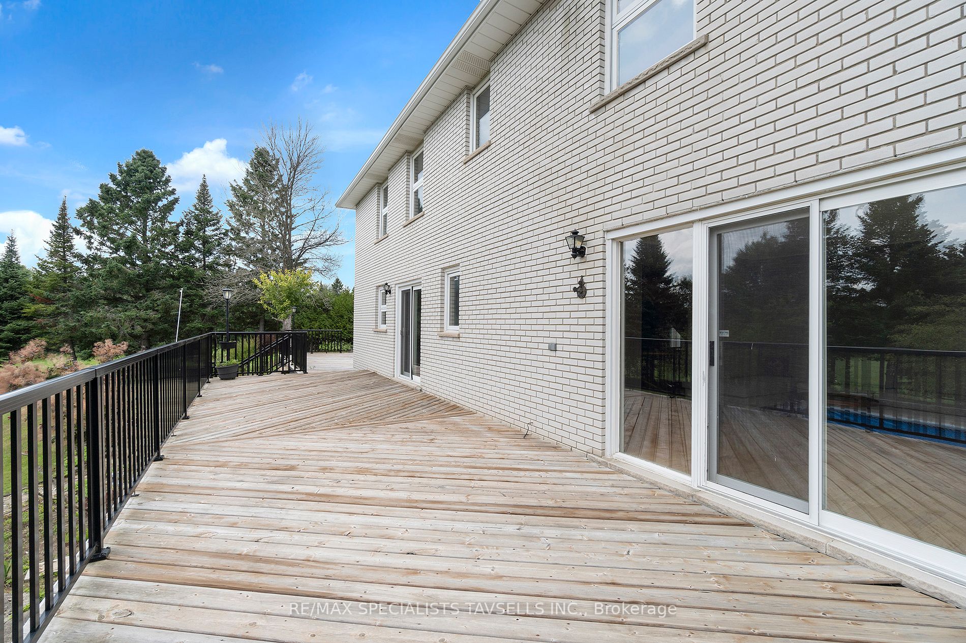 426218 25 Side Rd