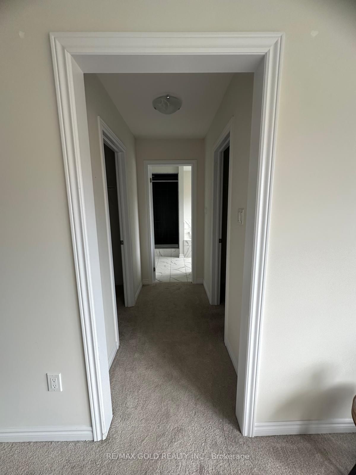 121 Explorer Way
