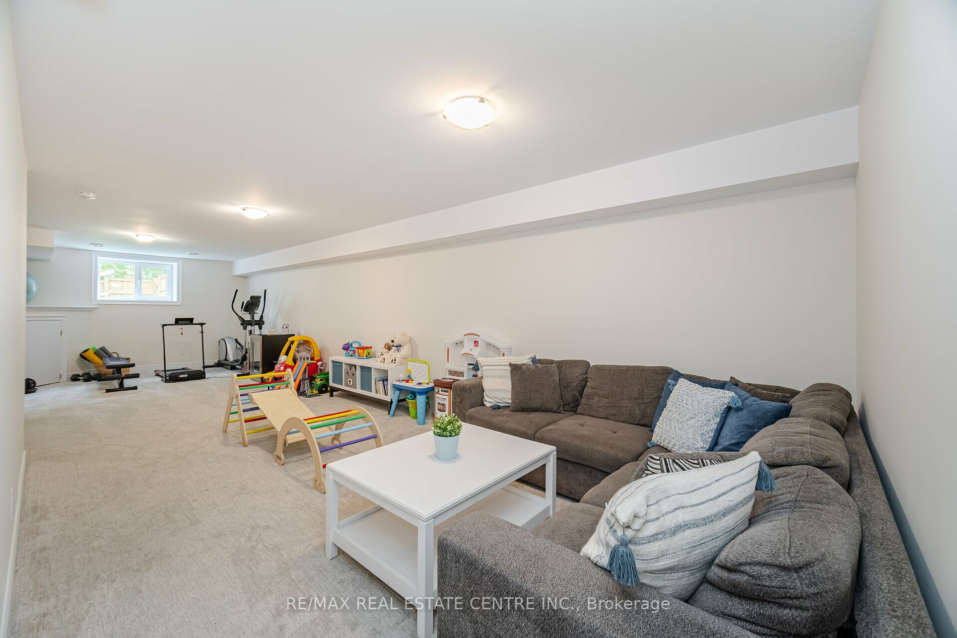 199 Alderson Court