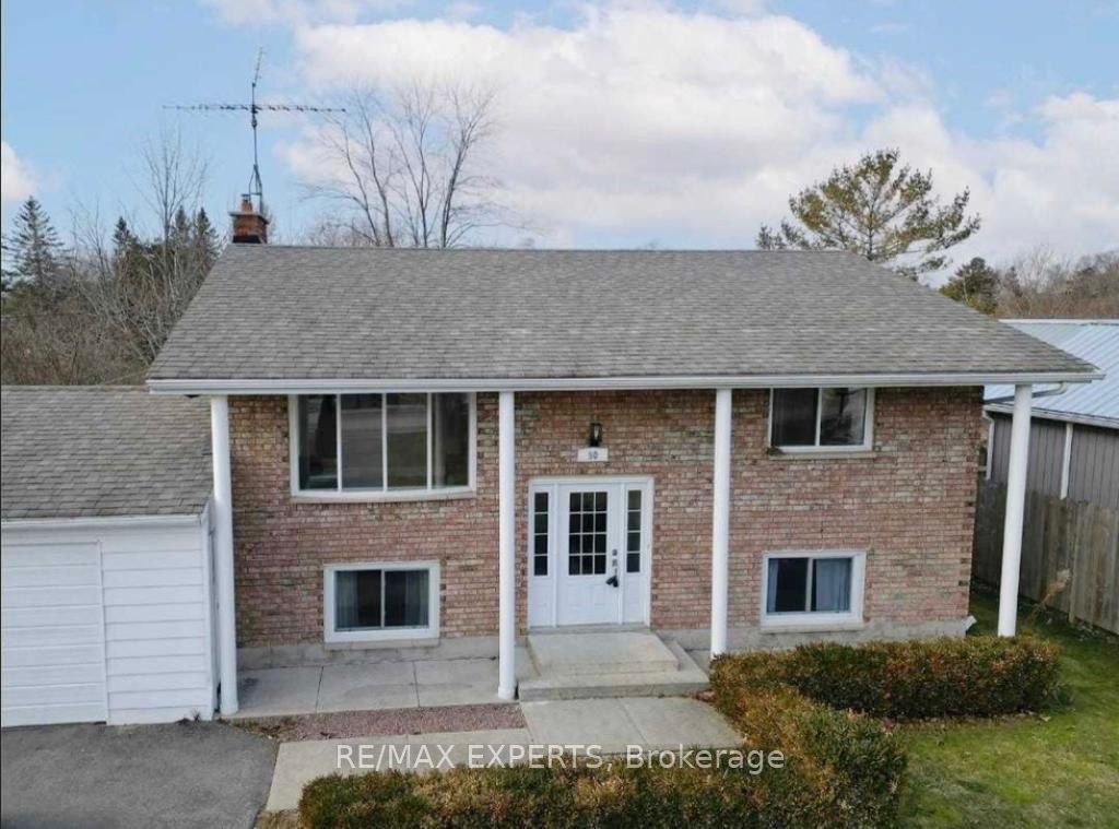 50 Belleville St