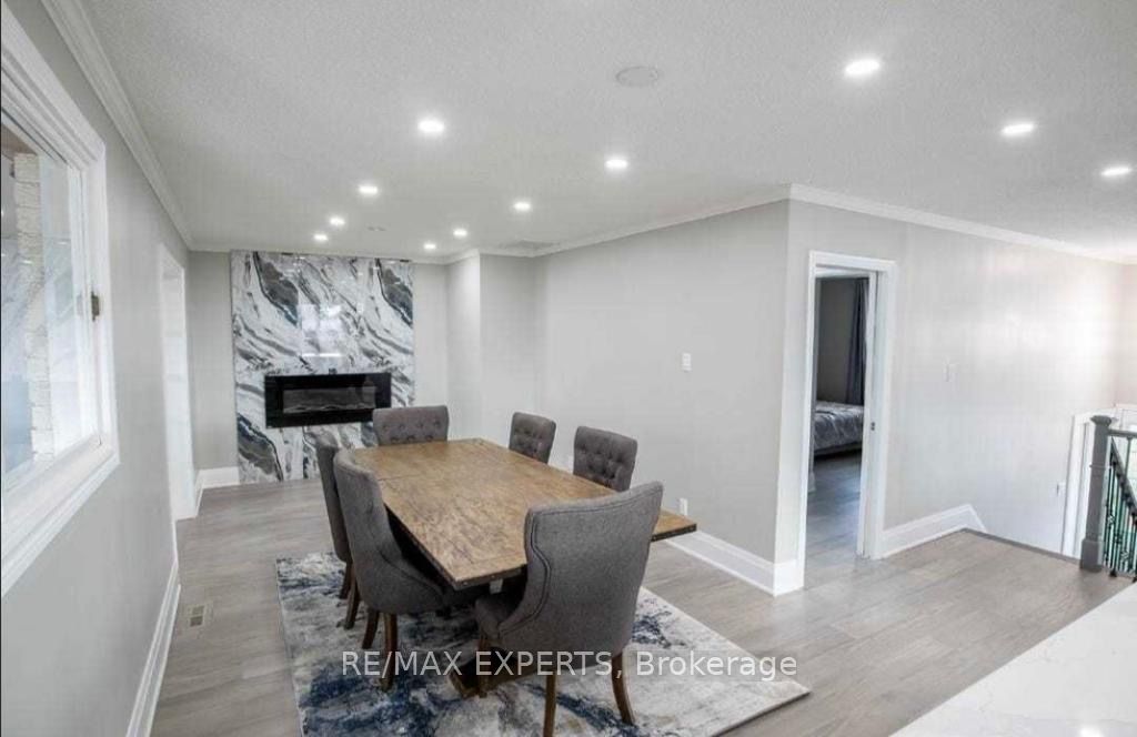 50 Belleville St