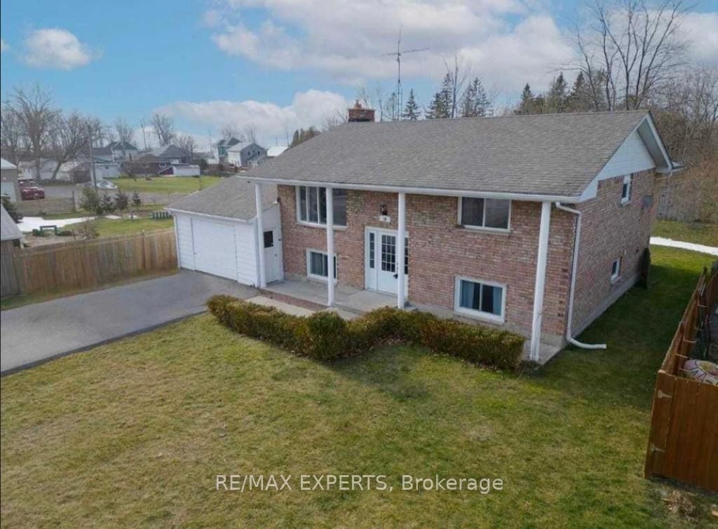 50 Belleville St