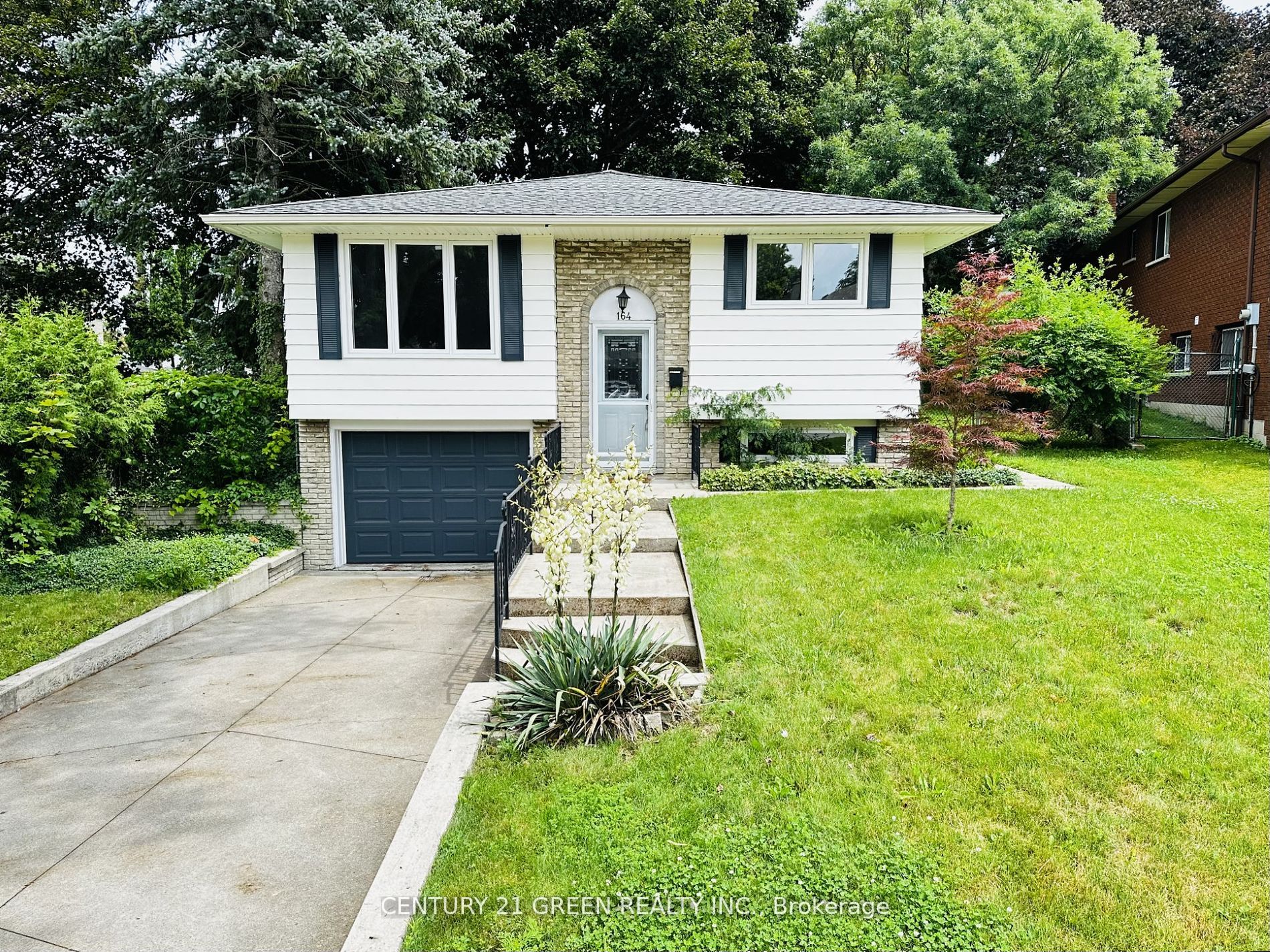 164 Gardiner Drive
